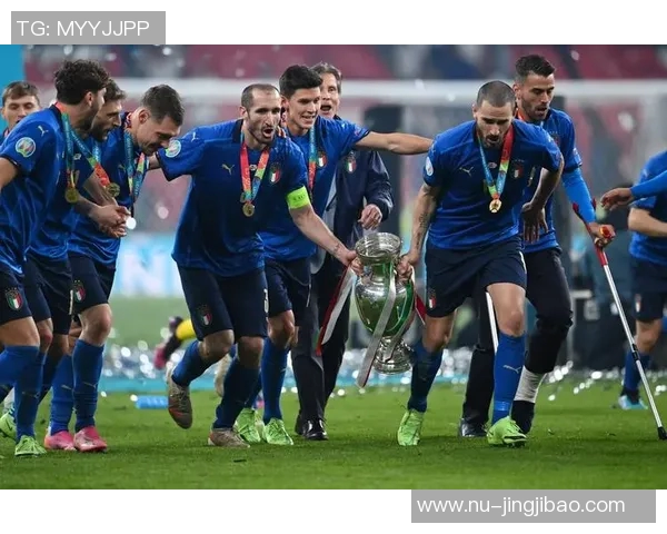 澳大利亚足球明星卡明斯展现非凡实力成就职业生涯巅峰